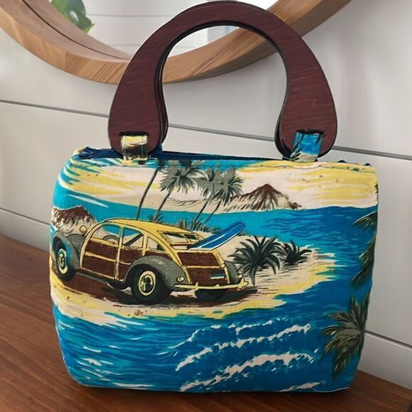 Summer Print Wooden Handle Purse - Picture 2 of 5